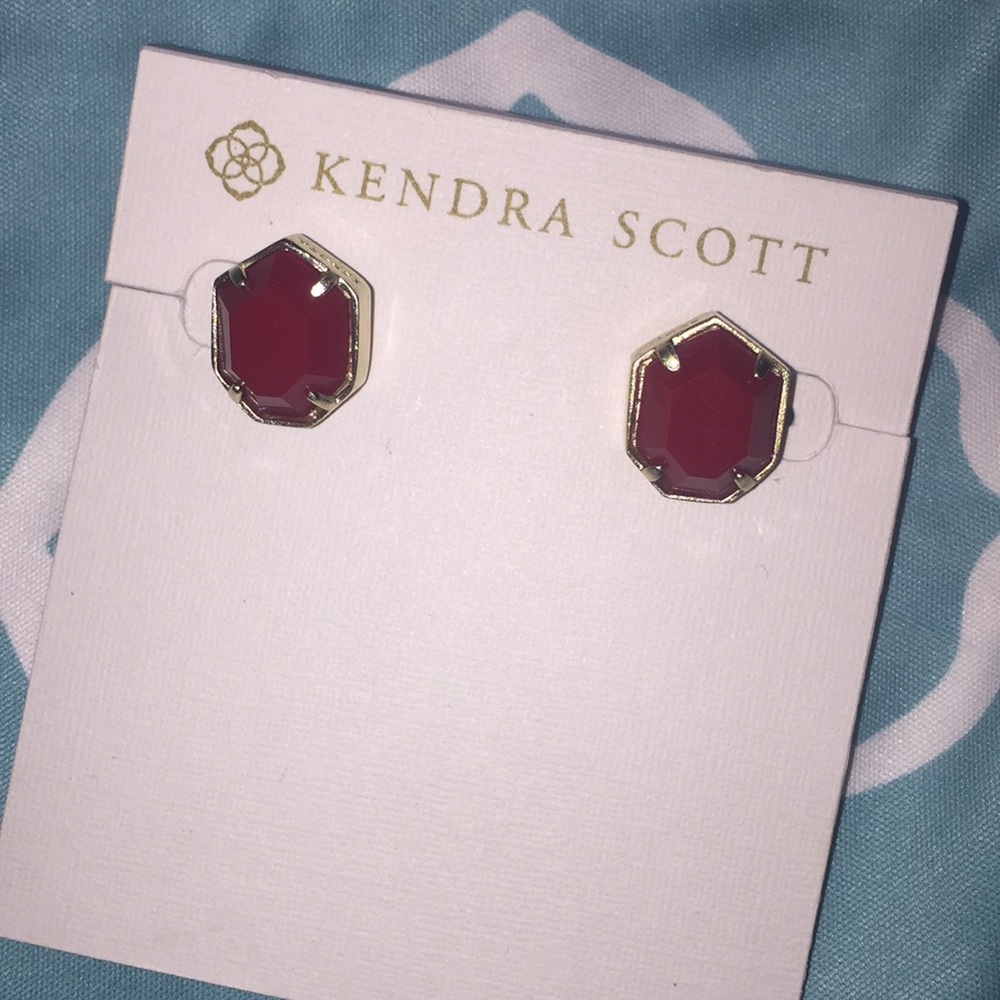 Maroon Kendra Scott earrings
